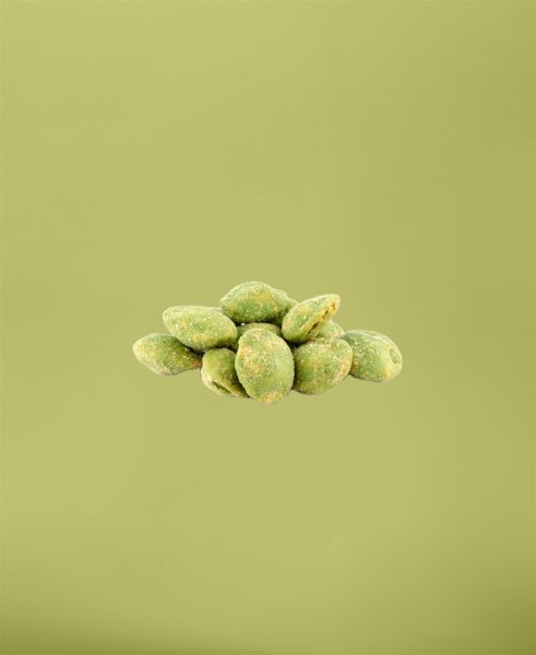 Erdnusskerne im Teigmantel mit Wasabi-Ravioli-Grün 2Kg